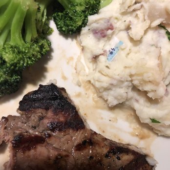 Applebee's Grill + Bar - PRODUCE STICKER IN MY POTATOES - American Near Me - Lodi, California
