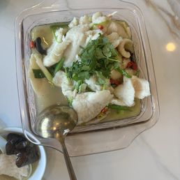 B3. Fish Filet In Vine Pepper藤椒鱼片 B3. Fish Filet In Vine Pepper藤椒鱼片