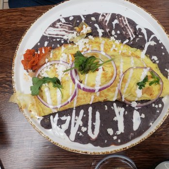 Madres Brunch - Chilango omelet - Breakfast & Brunch Near Me - Whittier, California Madres Brunch - Chilango omelet - Breakfast & Brunch Near Me - Whittier, California