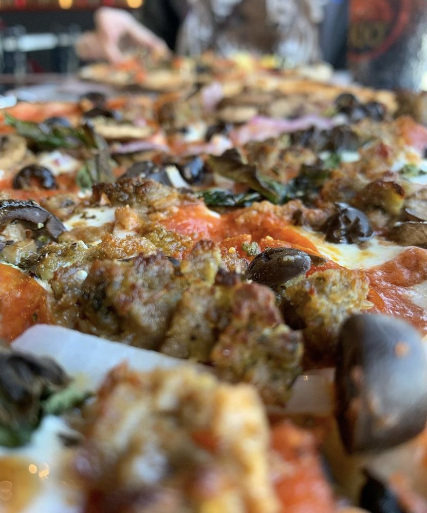 bella grande pizza oven on Pizza 900 Wood Fired Pizzeria 660 Photos 906 Reviews Pizza 23020 Lake Forest Dr Laguna Hills Ca Restaurant Reviews Phone Number Menu