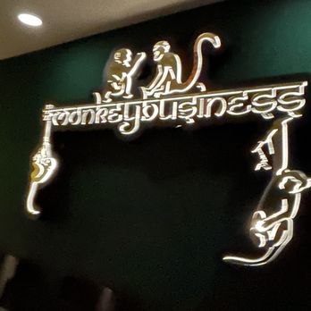 Four Monkeys - Indian Near Me - Summit, New Jersey