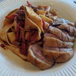 Box Hill Mansion - Duck Cacciatore
