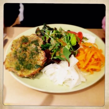 AMI - Assiette garnie - Vegetarian Near Me - Ixelles, BRU
