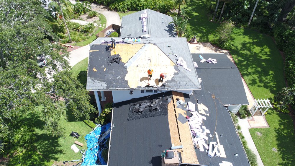 Slide of JT Roofing & Maintenance