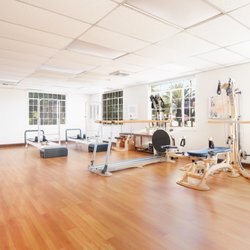 Advanced Focus Photography - Darren's pictures made my studio look more spacious and absolutely pristine.