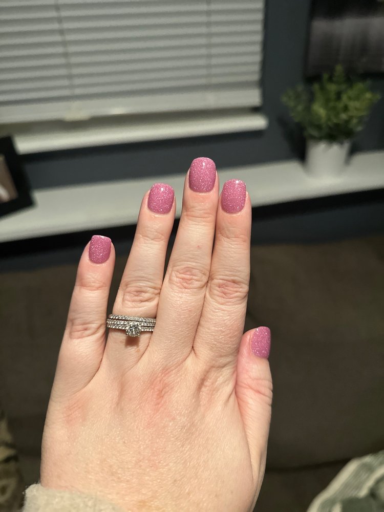 JULIE NAILS & LASH Updated August 2024 6673 W Ken Caryl Ave