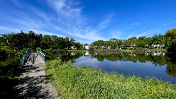 Bde Maka Ska by null