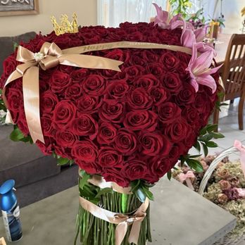Roses And Beyond - Florists Near Me - Jurupa Valley, California