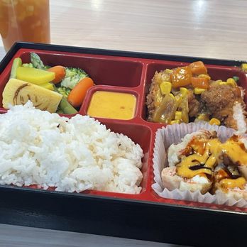 Obento - Curry Tonkatsu chicken with crab tempura,rice,steamed vegetables and yum yum sauce. - Japanese Near Me - Murfreesboro, Tennessee