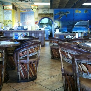 La Playa Taqueria - Inside large seating area - Mexican Near Me - Manteca, California La Playa Taqueria - Inside large seating area - Mexican Near Me - Manteca, California