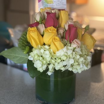 Sunshine Florist - Florists Near Me - Agoura Hills, California