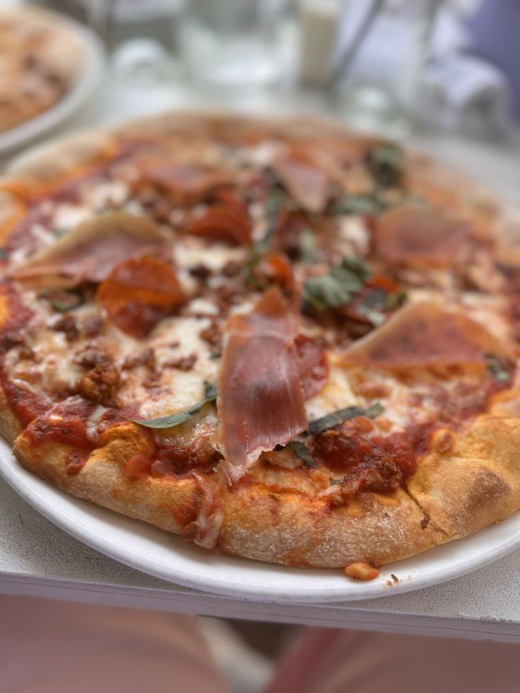 Social spots from Barley Mac