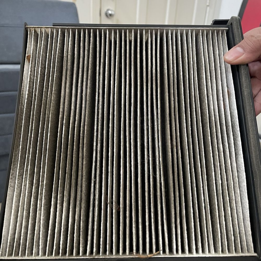 Honda Windward - Dirty cabin filter that was supposed to be new - Car Dealers Near Me - Kaneohe, Hawaii Honda Windward - Dirty cabin filter that was supposed to be new - Car Dealers Near Me - Kaneohe, Hawaii