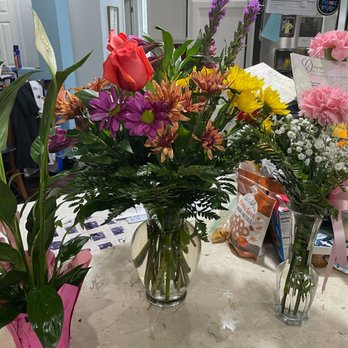 Oregon Corners Florist - Florists Near Me - Stow, Ohio Oregon Corners Florist - Florists Near Me - Stow, Ohio