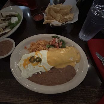 El Fenix - Seasoned Chicken Fiesta Burrito - Mexican Near Me - Dallas, Texas El Fenix - Seasoned Chicken Fiesta Burrito - Mexican Near Me - Dallas, Texas