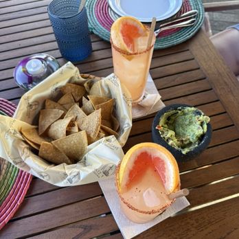 Maiz y Agave - Guac, palomas - Mexican Near Me - Miami, Florida Maiz y Agave - Guac, palomas - Mexican Near Me - Miami, Florida