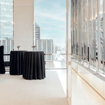320 Park Events - A sleek, light-filled space with panoramic views of Midtown Manhattan. - Venues & Event Spaces Near Me - New York, New York 320 Park Events - A sleek, light-filled space with panoramic views of Midtown Manhattan. - Venues & Event Spaces Near Me - New York, New York