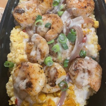 Chef Kenny's Kitchen - Shrimp and grits - Food Trucks Near Me