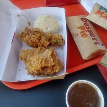 Jollibee - The chicken was good I wouldn't say it was better than other chicken fast food restaurants but it was good - Chicken Shop Near Me - Stockton, California Jollibee - The chicken was good I wouldn't say it was better than other chicken fast food restaurants but it was good - Chicken Shop Near Me - Stockton, California