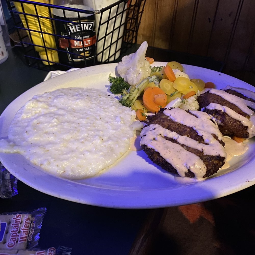 Whaley's - Crab cakes - Bars Near Me - Edisto Island, South Carolina Whaley's - Crab cakes - Bars Near Me - Edisto Island, South Carolina