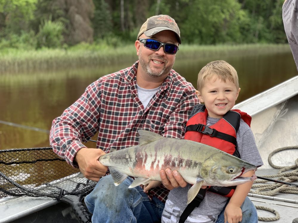 Riversong Lodge Logo