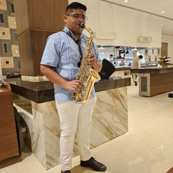 Le Blanc International Restaurant - Our entertainment! - Specialty Food Near Me - Cancún, ROO