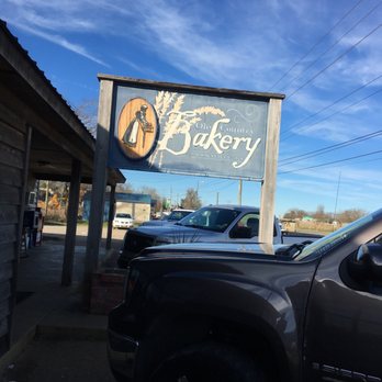 Ole Country Bakery - a truck parked in front of a bakery - Bakeries Near Me - Brooksville, Mississippi Ole Country Bakery - a truck parked in front of a bakery - Bakeries Near Me - Brooksville, Mississippi