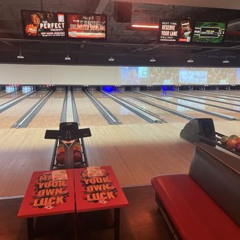 Lucky Strike - Lanes at Lucky Strike Pasadena - Venues & Event Spaces Near Me - Pasadena, California Lucky Strike - Lanes at Lucky Strike Pasadena - Venues & Event Spaces Near Me - Pasadena, California