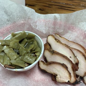 Woodpeckers Backyard BBQ - Lean turkey and green beans - Barbeque Near Me - Saint Augustine, Florida