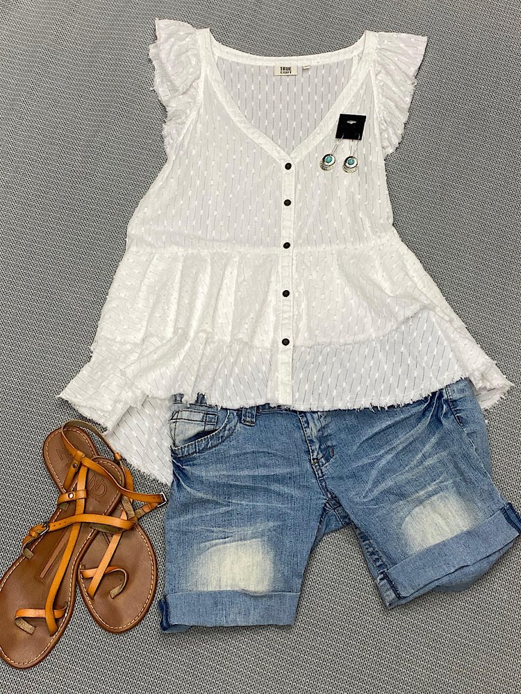 BARGAIN HENDO Updated September 2024 10 Photos 201 N King St