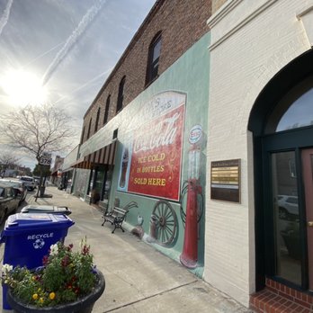 Papa's General Store - Women's Clothing Near Me - Conway, South Carolina