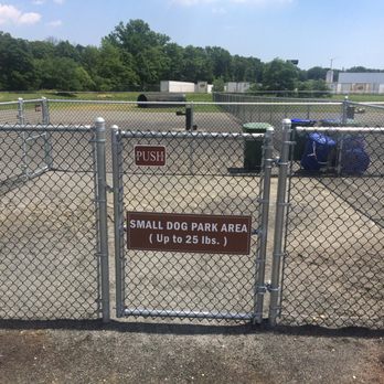 Metuchen-Edison Community Dog Park - Dog Parks Near Me - Edison, New Jersey Metuchen-Edison Community Dog Park - Dog Parks Near Me - Edison, New Jersey