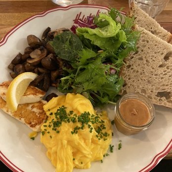 Holybelly - Scrambled eggs, halloumi, mushrooms, side salad--I love that you can customize your breakfast plate. Scrambled eggs were fantastic! - Breakfast & Brunch Near Me - Paris, 75