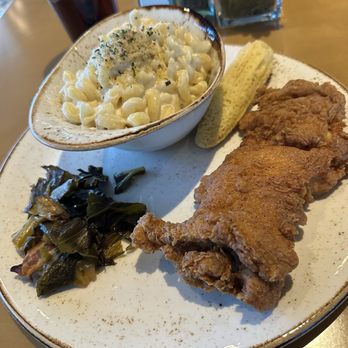 New South Kitchen - Fried springer mountain chicken thighs platter - Southern Near Me - Atlanta, Georgia