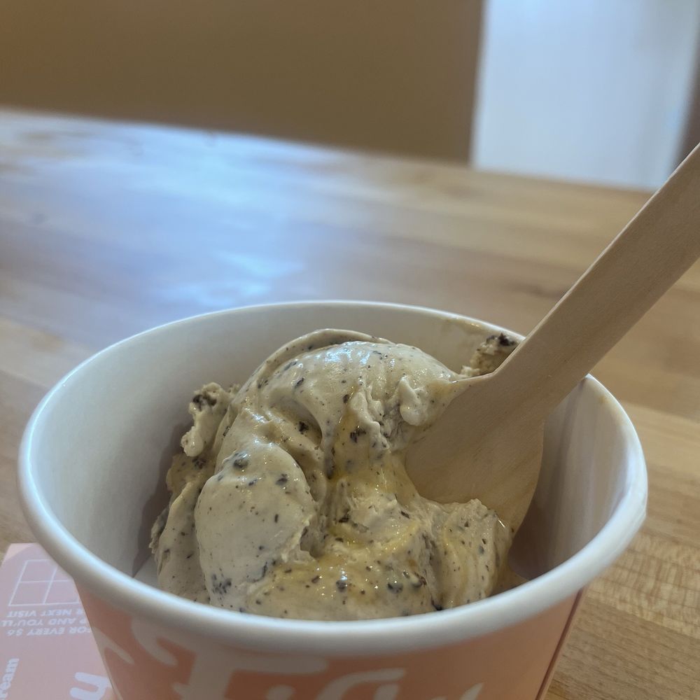 Fifty Licks - Mocha mud pie - Ice Cream & Frozen Yogurt Near Me - Portland, Oregon Fifty Licks - Mocha mud pie - Ice Cream & Frozen Yogurt Near Me - Portland, Oregon