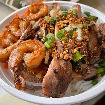 Rayman's Nudough - Chicken and Shrimp Vermicelli (BUN TOM GA NUONG) - Vietnamese Near Me - Oakland, California Rayman's Nudough - Chicken and Shrimp Vermicelli (BUN TOM GA NUONG) - Vietnamese Near Me - Oakland, California