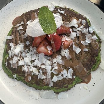 Zuzu’s Petals - Matcha pancakes - Breakfast & Brunch Near Me - Long Beach, California