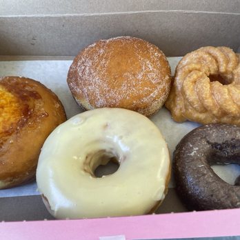 Cruel Donuts - Donuts! - Donuts Near Me - San Mateo, California