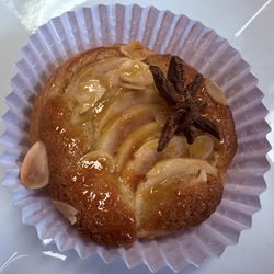 Farmhouse Sweets - Delish Pear Tart