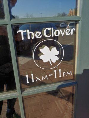The Clover by null