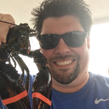 First Chance Whale Watch - Lobster - Whale Watching Tours Near Me - Kennebunkport, Maine