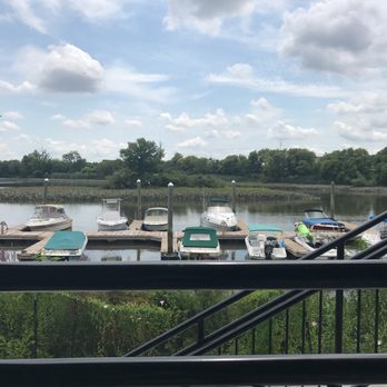 Stinger’s Waterfront - Such a nice place for lunch!!! - American Near Me - Ridley Park, Pennsylvania Stinger’s Waterfront - Such a nice place for lunch!!! - American Near Me - Ridley Park, Pennsylvania
