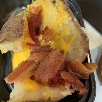 Wendy's - The weird Bacon And Cheese Potato - Burgers Near Me - Shelbyville, Tennessee Wendy's - The weird Bacon And Cheese Potato - Burgers Near Me - Shelbyville, Tennessee