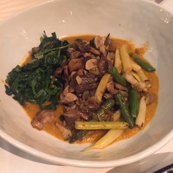 Xochi - Hongos  wild mushrooms, mole amarillo, masa dumplings, green beans - Mexican Near Me - Houston, Texas