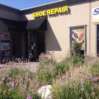 Tim's Shoe Repair - Entrance on Jefferson across from a McDonalds. - Shoe Repair Near Me - Temecula, California