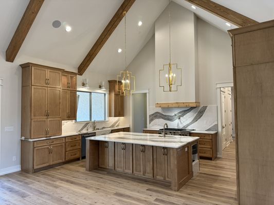 Andrada Builders