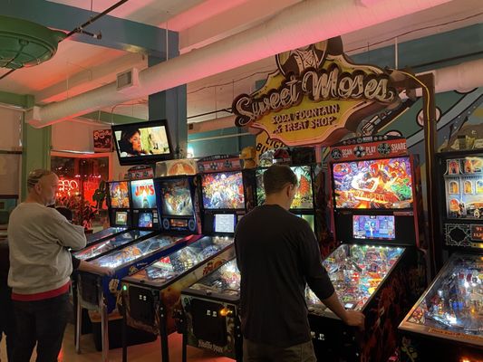 Superelectric Pinball Parlor by null