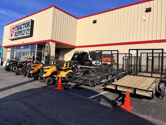 Tractor Supply Marble Falls