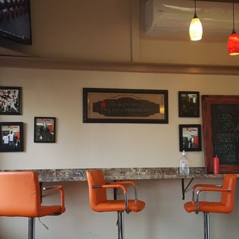 R Kitchen - Soul Food Near Me - Lakewood, California R Kitchen - Soul Food Near Me - Lakewood, California
