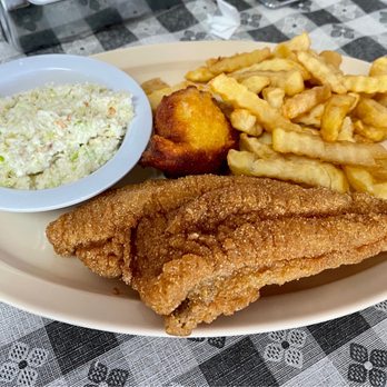 Southern Lady Restaurant - Fried catfish, fries, hush puppy, coleslaw - American Near Me - Bowdon, Georgia Southern Lady Restaurant - Fried catfish, fries, hush puppy, coleslaw - American Near Me - Bowdon, Georgia